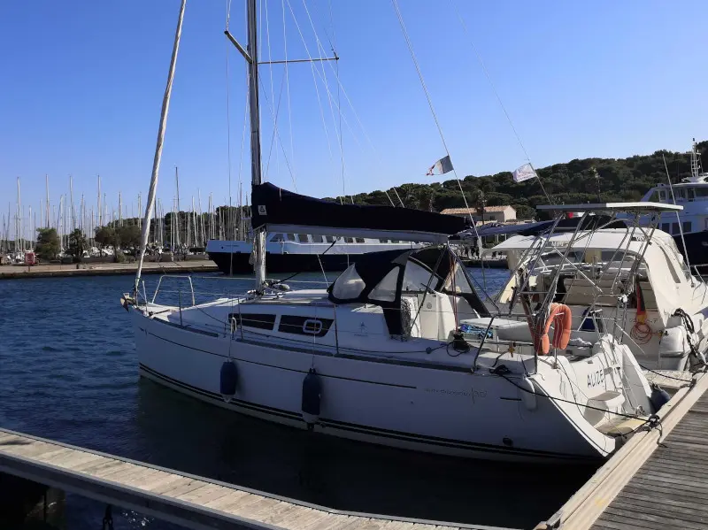 Le Jeanneau Sun Odyssey 30i « Alizé » au ponton